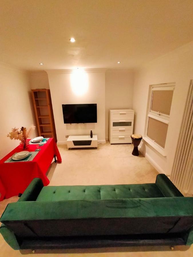 Fully-Equipped Flat In The City Of London. 외부 사진
